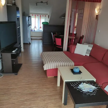 Penyrent Apartment Warna
